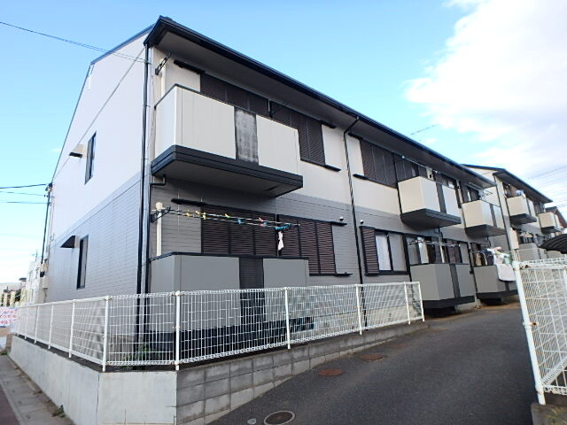 ��ʌ��������܎s�k��ʏ����̃A�p�[�g�̌����O��