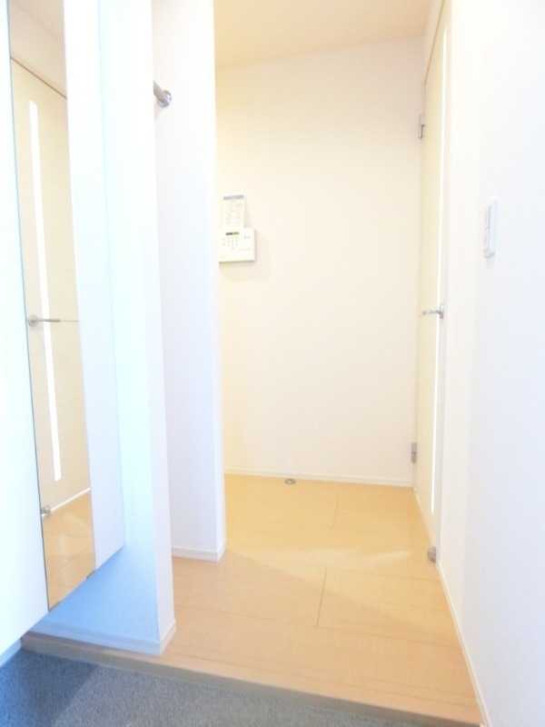 ��ʌ�����s�{���U���ڂ̃A�p�[�g�̌���