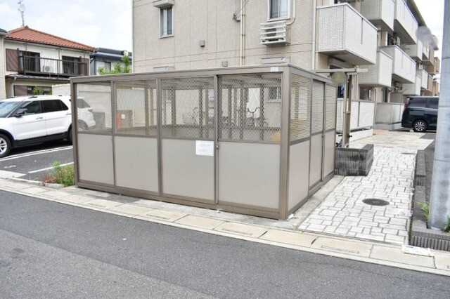 ��ʌ�����s�{���U���ڂ̃A�p�[�g�̂��̑�