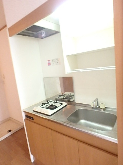 ��ʌ��������܎s��{��{���S���ڂ̃A�p�[�g�̃L�b�`��