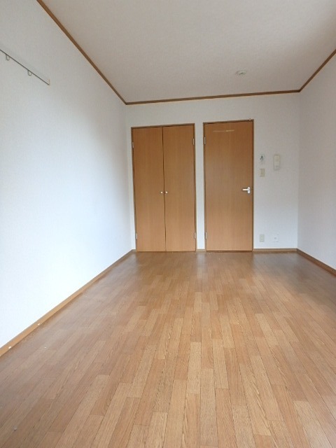 ��ʌ��������܎s��{��{���S���ڂ̃A�p�[�g�̂��̑������E�X�y�[�X