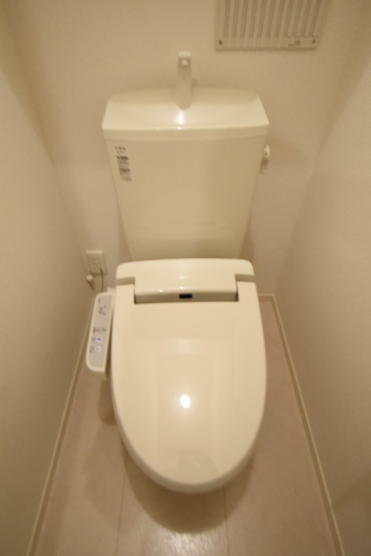 ��ʌ�����s�{���U���ڂ̃A�p�[�g�̃g�C��