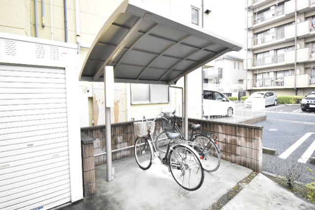 ��ʌ��������܎s��{��O���P���ڂ̃A�p�[�g�̂��̑�