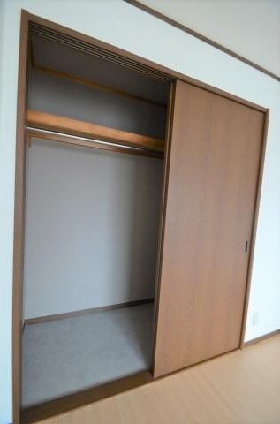 ��ʌ��@�c�s���V�h�P���ڂ̃A�p�[�g�̎��[