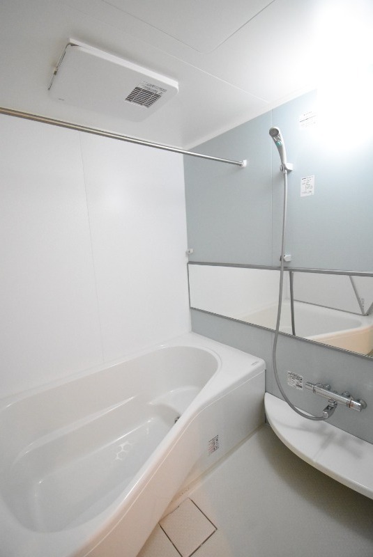 ��ʌ��������܎s�k����i���P���ڂ̃A�p�[�g�̃o�X