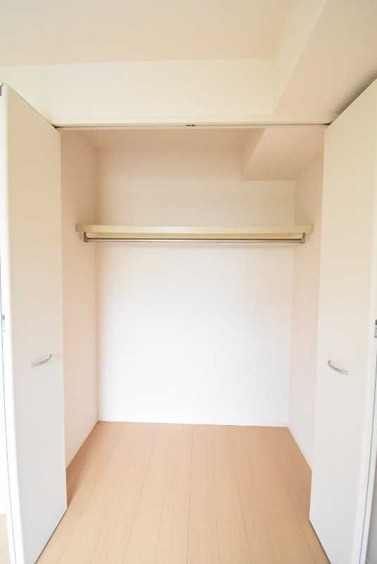 ��ʌ��������܎s�k����i���P���ڂ̃A�p�[�g�̎��[