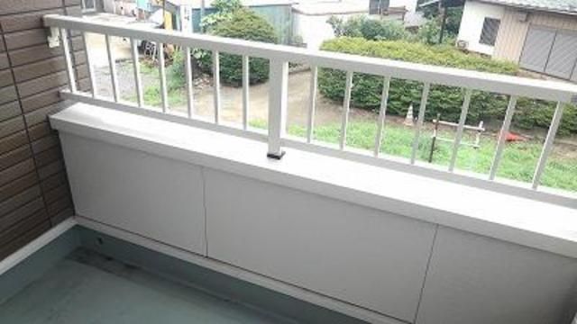 ��ʌ������s���P���ڂ̃A�p�[�g�̃o���R�j�[