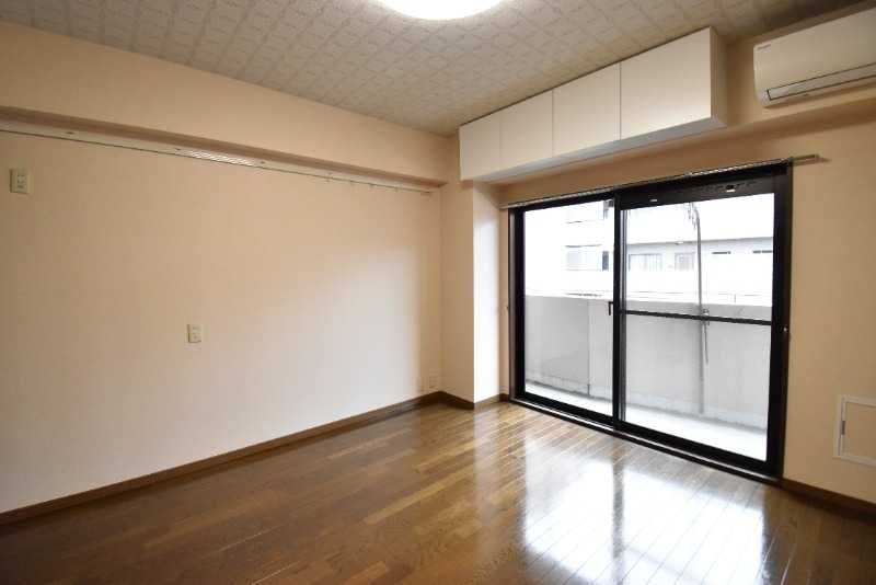 ��ʌ�����s�˒˓��P���ڂ̃}���V�����̋��ԁE���r���O