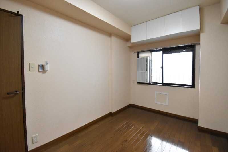 ��ʌ�����s�˒˓��P���ڂ̃}���V�����̂��̑������E�X�y�[�X