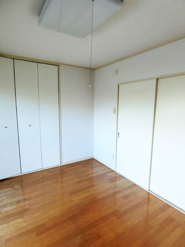 ��ʌ��@�c�s�֎R�Q���ڂ̃}���V�����̂��̑������E�X�y�[�X