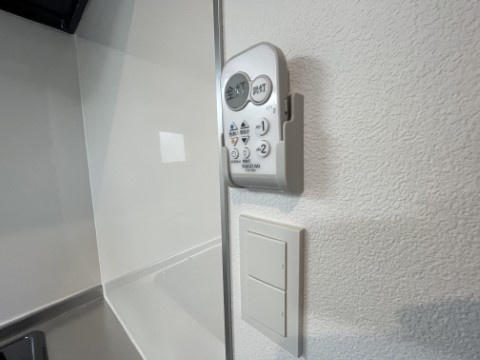 ��ʌ��t�����s�Ԑς̃A�p�[�g�̂��̑��ݔ�