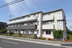 ��ʌ�����s�厚��923�̃A�p�[�g�̌����O��