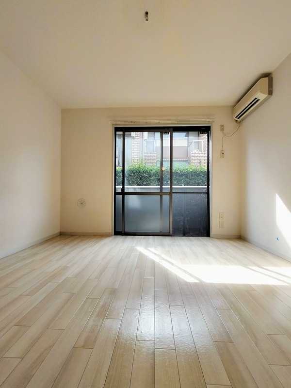 ��ʌ��������܎s�������˂S���ڂ̃A�p�[�g�̋��ԁE���r���O