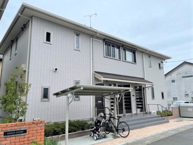 ��ʌ��������܎s���搼��{�R���ڂ̃A�p�[�g�̌����O��