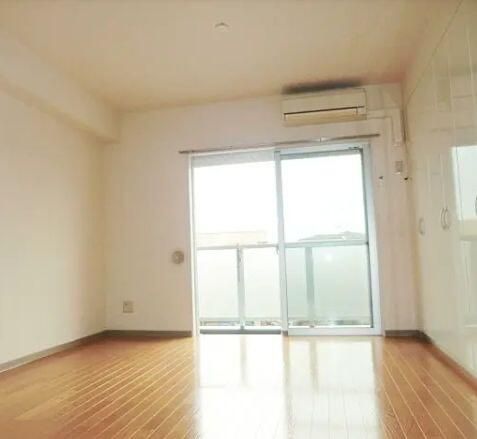 ��ʌ�����s�˒˂Q���ڂ̃}���V�����̋��ԁE���r���O