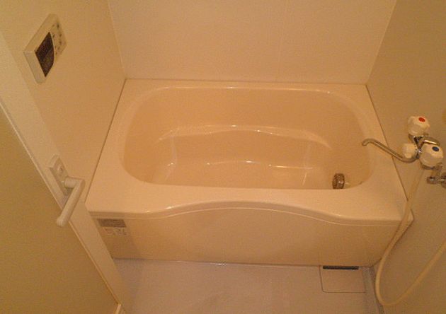 ��ʌ�����s�˒˂Q���ڂ̃}���V�����̃o�X