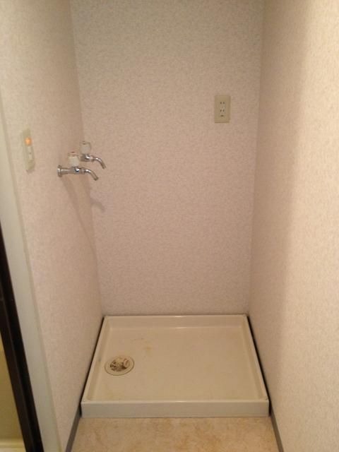 ��ʌ�����s������T���ڂ̃}���V�����̂��̑��ݔ�