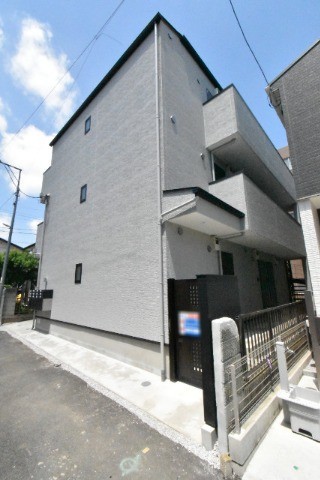 ��ʌ��������܎s��{��听���P���ڂ̃A�p�[�g�̌����O��