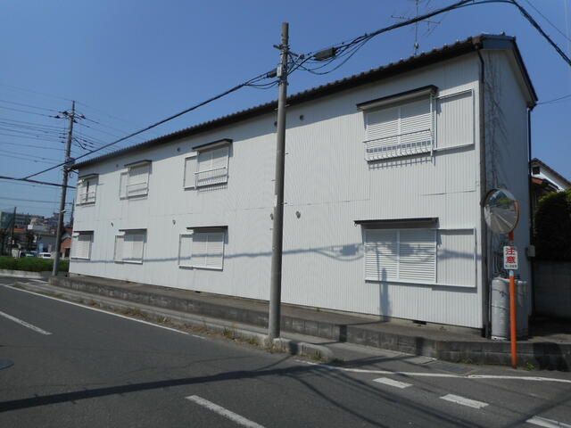 ��ʌ��������܎s�����擌��{�T���ڂ̃A�p�[�g�̌����O��