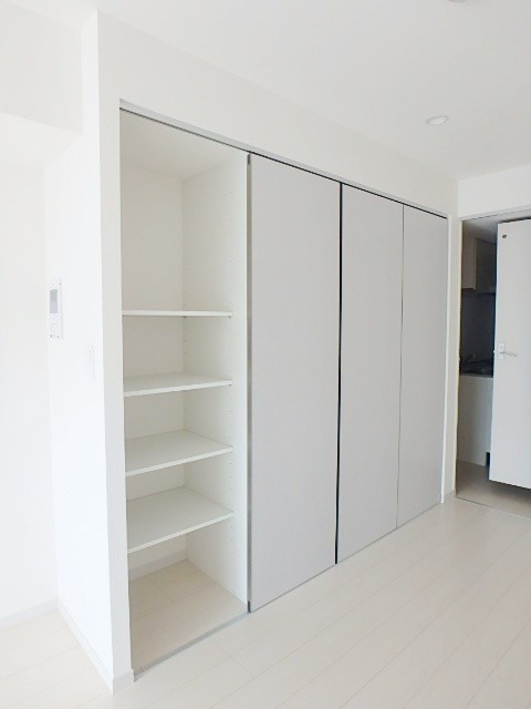 ��ʌ��������܎s�k����i���Q���ڂ̃}���V�����̎��[