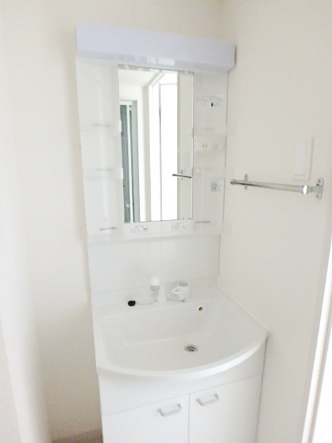 ��ʌ��������܎s�k����i���Q���ڂ̃}���V�����̐��ʏ�