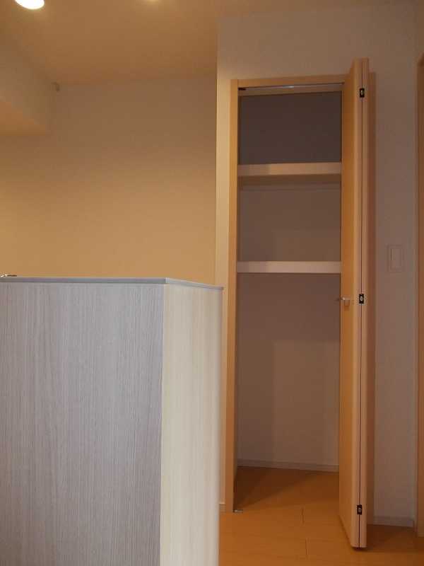 ��ʌ��z�J�s�����Q���ڂ̃A�p�[�g�̂��̑�