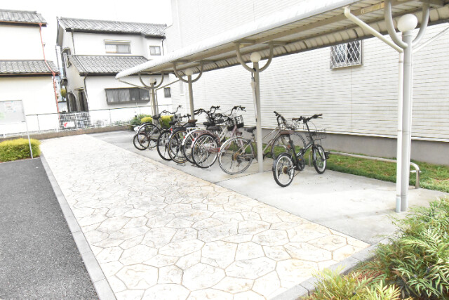 ��ʌ��z�J�s�����Q���ڂ̃A�p�[�g�̂��̑�