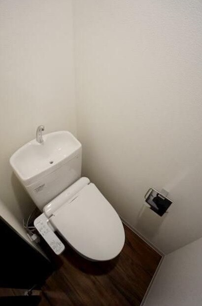 ��ʌ��������܎s��{��听���P���ڂ̃A�p�[�g�̃g�C��