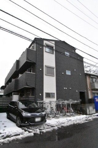 ��ʌ��������܎s�����擌��{�S����63-3�̃A�p�[�g�̌����O��