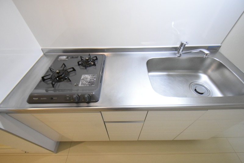 ��ʌ��������܎s�΋�厚���̃}���V�����̃L�b�`��