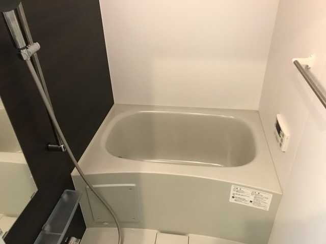 ��ʌ��������܎s�k��g�쒬�Q���ڂ̃A�p�[�g�̃o�X