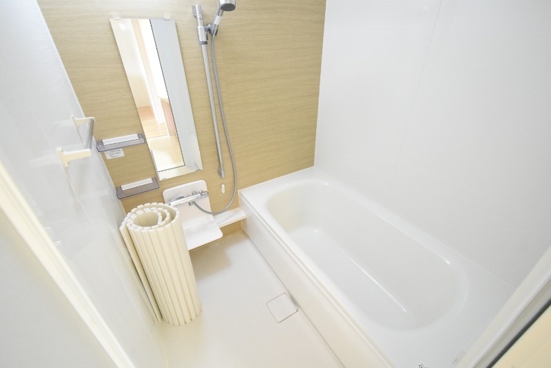 ��ʌ��������܎s�k��g�쒬�P���ڂ̃A�p�[�g�̃o�X