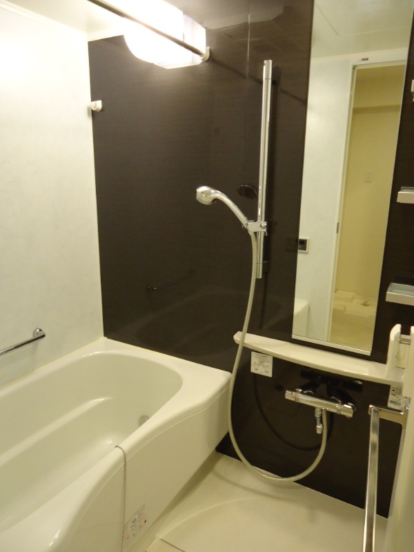 ��ʌ��������܎s��{���Ԓ��Q���ڂ̃}���V�����̃o�X