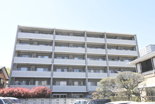 ��ʌ��������܎s��{���Ԓ��Q���ڂ̃}���V�����̌����O��