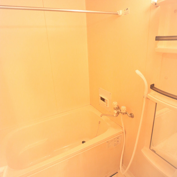 ��ʌ�����s��؂Q���ڂ̃}���V�����̃o�X