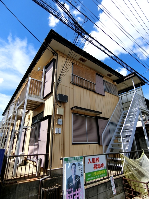 ��ʌ��������܎s�����擌��{�U���ڂ̃A�p�[�g�̌����O��