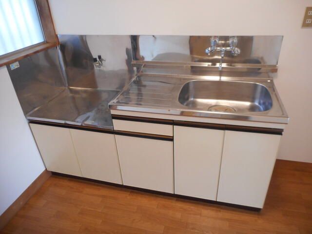 ��ʌ��������܎s�����擌��{�U���ڂ̃A�p�[�g�̃L�b�`��