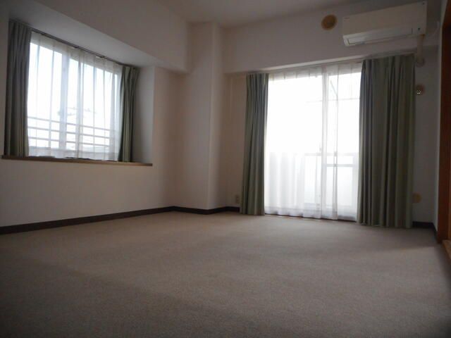 ��ʌ��������܎s������[��R���ڂ̃}���V�����̂��̑������E�X�y�[�X