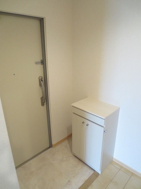 ��ʌ������s��ʖ�̃}���V�����̌���