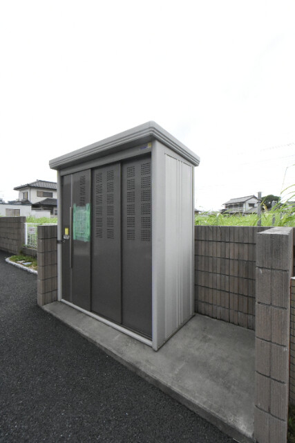 ��ʌ������s��ʖ�̃}���V�����̂��̑�