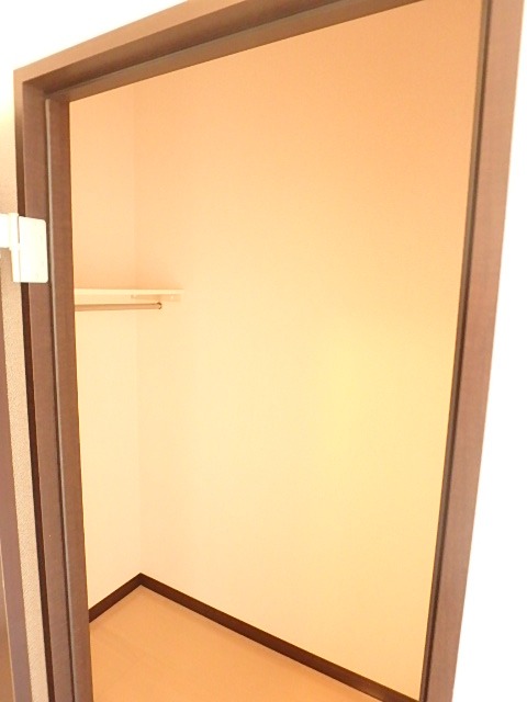 ��ʌ��������܎s�k�擌�听���P���ڂ̃A�p�[�g�̎��[