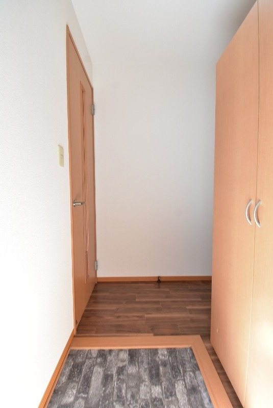 ��ʌ��������܎s����厚�󗈂̃A�p�[�g�̌���