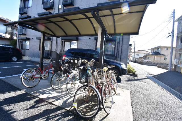 ��ʌ��������܎s����厚�󗈂̃A�p�[�g�̂��̑�