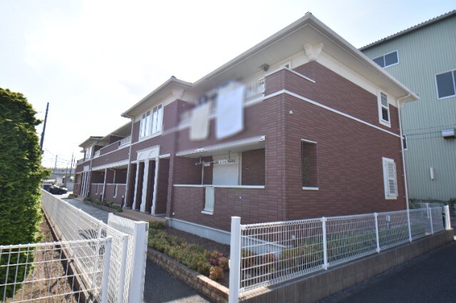 ��ʌ��k�����S�ɓޒ��厚�����̃A�p�[�g�̌����O��