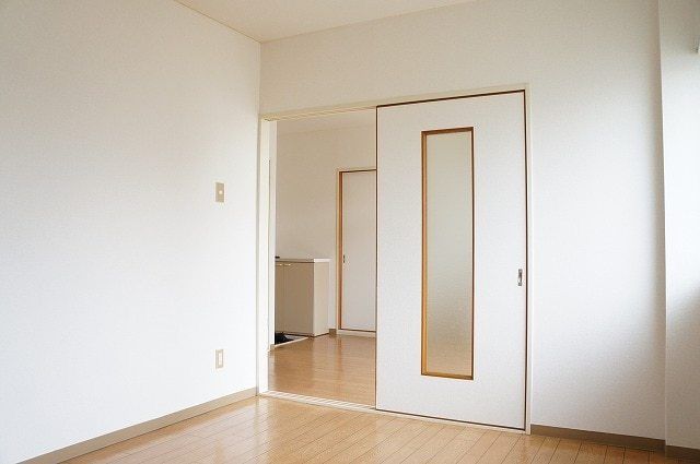 ��ʌ�����s�厚���s�̃}���V�����̋��ԁE���r���O