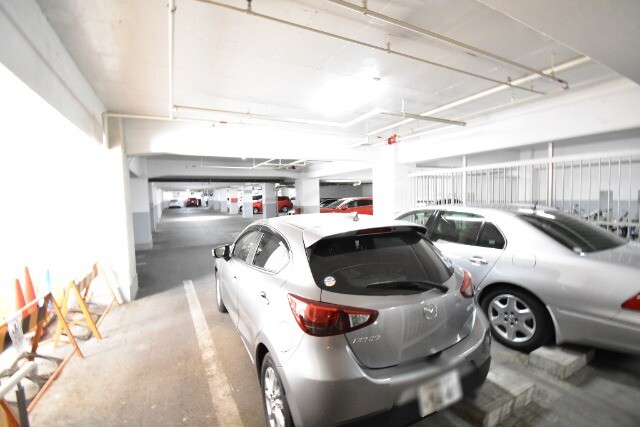 ��ʌ��������܎s������㗎���P���ڂ̃}���V�����̒��ԏ�