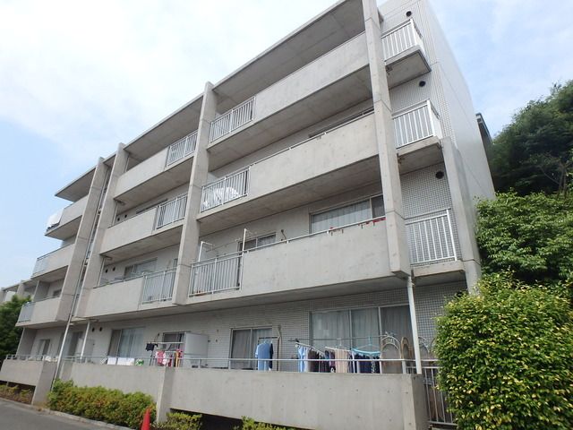 ��ʌ��������܎s�k��y�C���P����41-2�̃}���V�����̌����O��