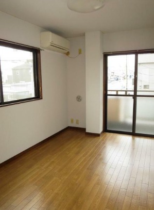 ��ʌ��������܎s��΋���q�P���ڂ̃}���V�����̋��ԁE���r���O