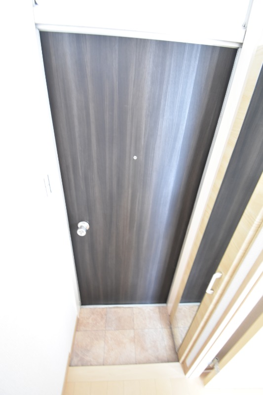 ��ʌ��������܎s�k��~�͒��̃}���V�����̌���