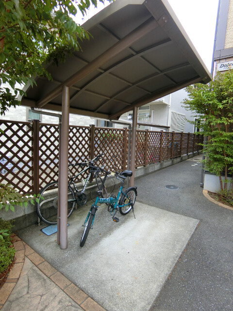 ��ʌ��������܎s�k��{�����Q���ڂ̃A�p�[�g�̂��̑�